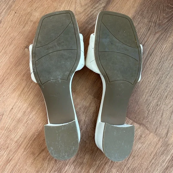 Marc Fisher Women's Woven White Sandals size 8.5 - Picture 5 of 7